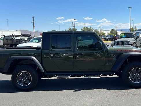 Used 2022 Jeep Gladiator Rubicon AWD/4WD image 4