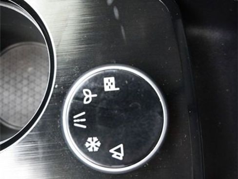 Used 2022 Nissan Rogue SL w/ SL Premium Package image 19