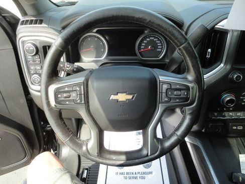 Used 2020 Chevrolet Silverado 2500 LTZ image 6