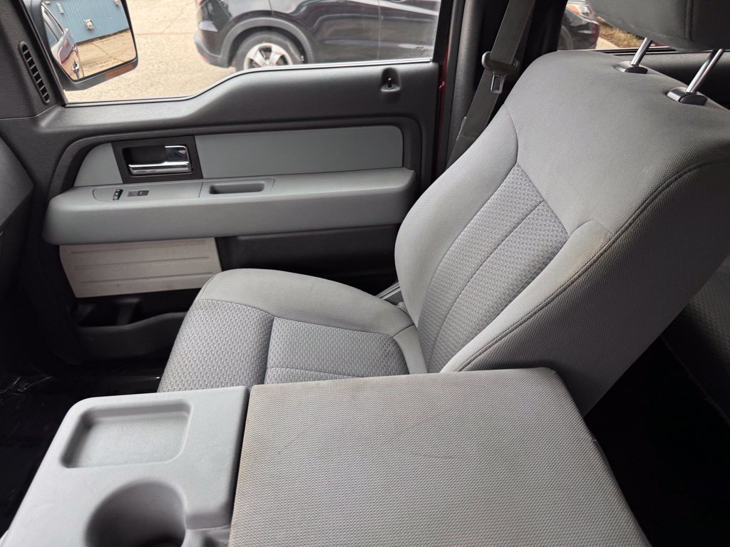 Used 2014 Ford F150 XLT w/ Equipment Group 302A Luxury AWD/4WD image 21