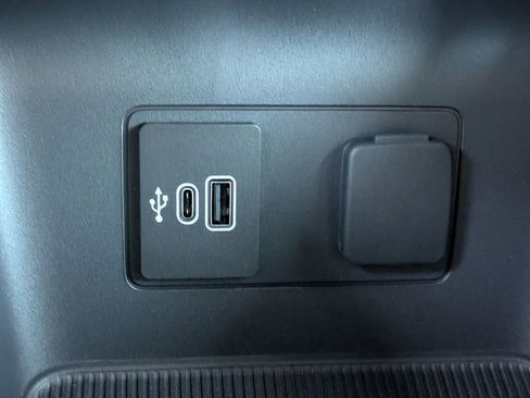 New 2026 Ford Explorer ST w/ Sun And Sound Package image 28