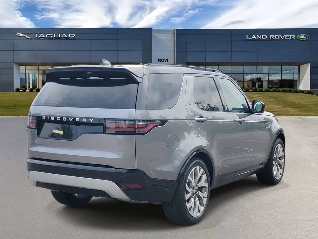 New 2026 Land Rover Discovery Limited Edition AWD/4WD image 3