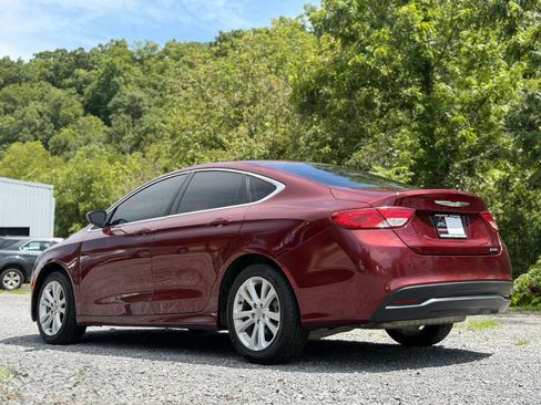 Used 2015 Chrysler 200 Limited FWD image 6