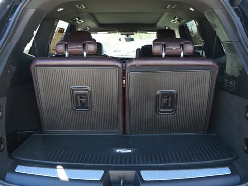 Used 2021 Cadillac XT6 Premium Luxury image 10