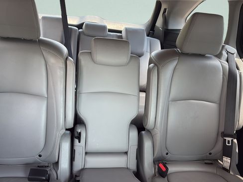 Used 2020 Honda Odyssey EX-L image 18
