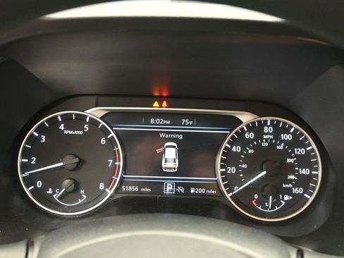 Used 2025 Nissan Sentra SV FWD image 13
