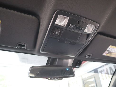 Used 2018 Toyota Tacoma TRD Sport image 50