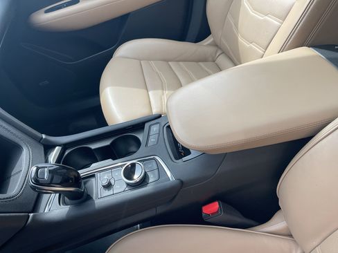 Used 2024 Cadillac XT6 Premium Luxury w/ Platinum Package image 16