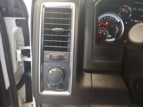 Used 2022 RAM 1500 Classic Warlock w/ Electronics Group AWD/4WD image 26
