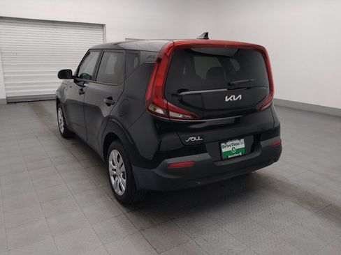 Used 2022 Kia Soul LX FWD image 5