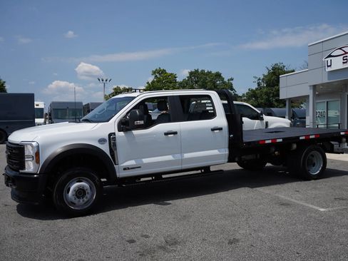Used 2017 Ford F350 XL w/ Power Equipment Group AWD/4WD image 3