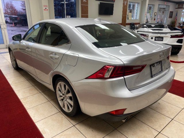 Used 2014 Lexus IS 250 RWD image 3