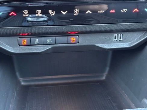 New 2026 Jeep Cherokee Laredo AWD/4WD image 19