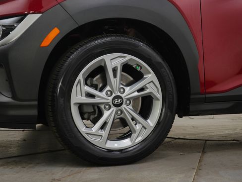 Used 2023 Hyundai Kona SEL image 28