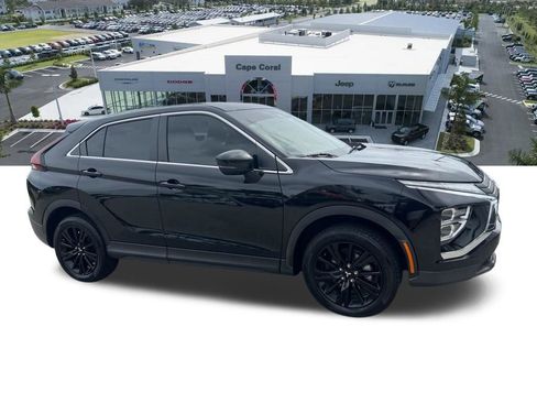 Used 2023 Mitsubishi Eclipse Cross LE image 9