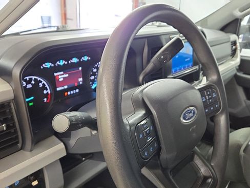 Used 2023 Ford F250 XLT w/ Snow Plow Prep Package image 5