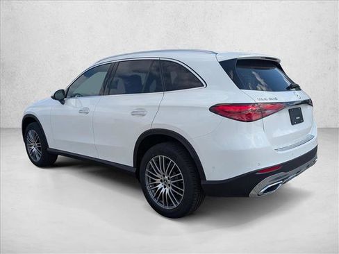 Used 2026 Mercedes-Benz GLC 300 image 7