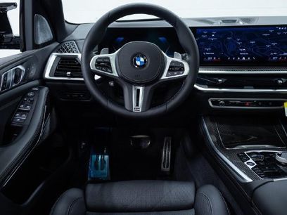 New 2026 BMW X5 M60i