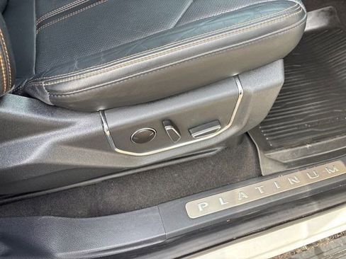 Used 2023 Ford Expedition Max Platinum AWD/4WD image 44
