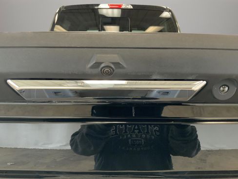 Used 2017 Ford F350 Lariat w/ Chrome Package AWD/4WD image 13