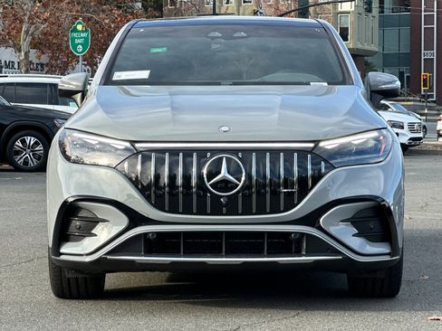 New 2025 Mercedes-Benz EQE AMG 4MATIC SUV image 4