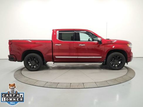 Used 2024 Chevrolet Silverado 1500 High Country w/ Technology Package image 8