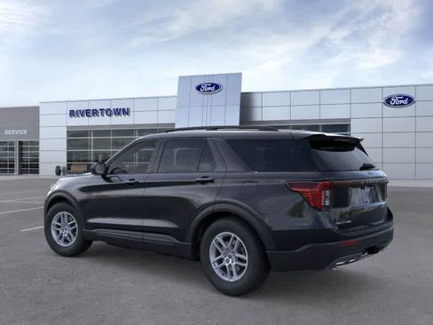 New 2026 Ford Explorer Active w/ Active Comfort Package image 4