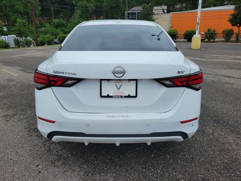 Used 2024 Nissan Sentra SV w/ All-Weather Package FWD image 6