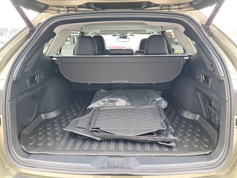 Used 2025 Subaru Outback Touring XT w/ Popular Package #2 image 28