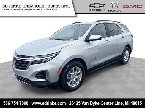 Used 2022 Chevrolet Equinox LT image 1