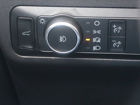 Certified 2024 Ford Escape Platinum AWD/4WD image 35