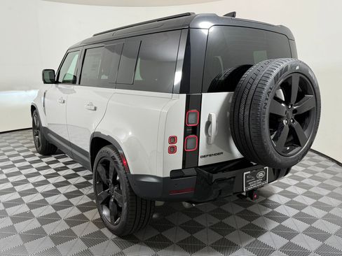 New 2026 Land Rover Defender 110 S AWD/4WD image 3