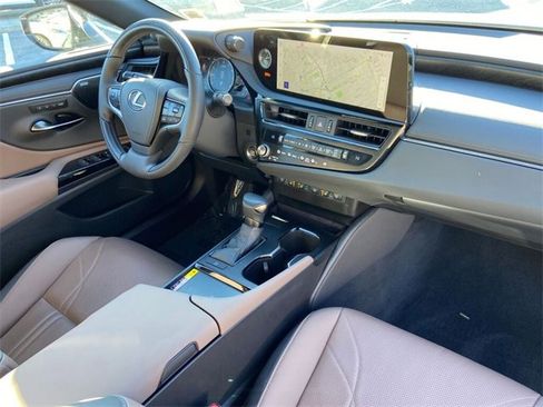 Certified 2024 Lexus ES 350 Ultra Luxury image 26