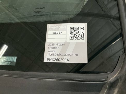 Used 2025 Nissan Frontier S image 24