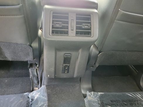 Used 2020 Mitsubishi Outlander SEL image 23