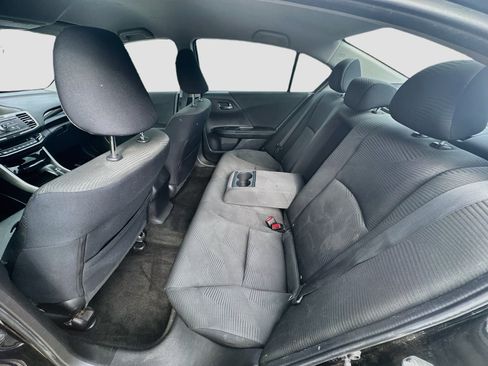 Used 2017 Honda Accord LX image 25