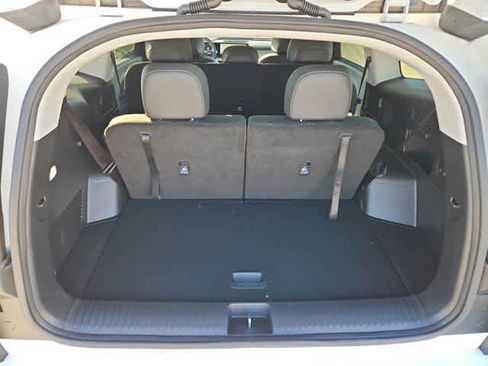 New 2026 Hyundai Ioniq 9 SEL image 33