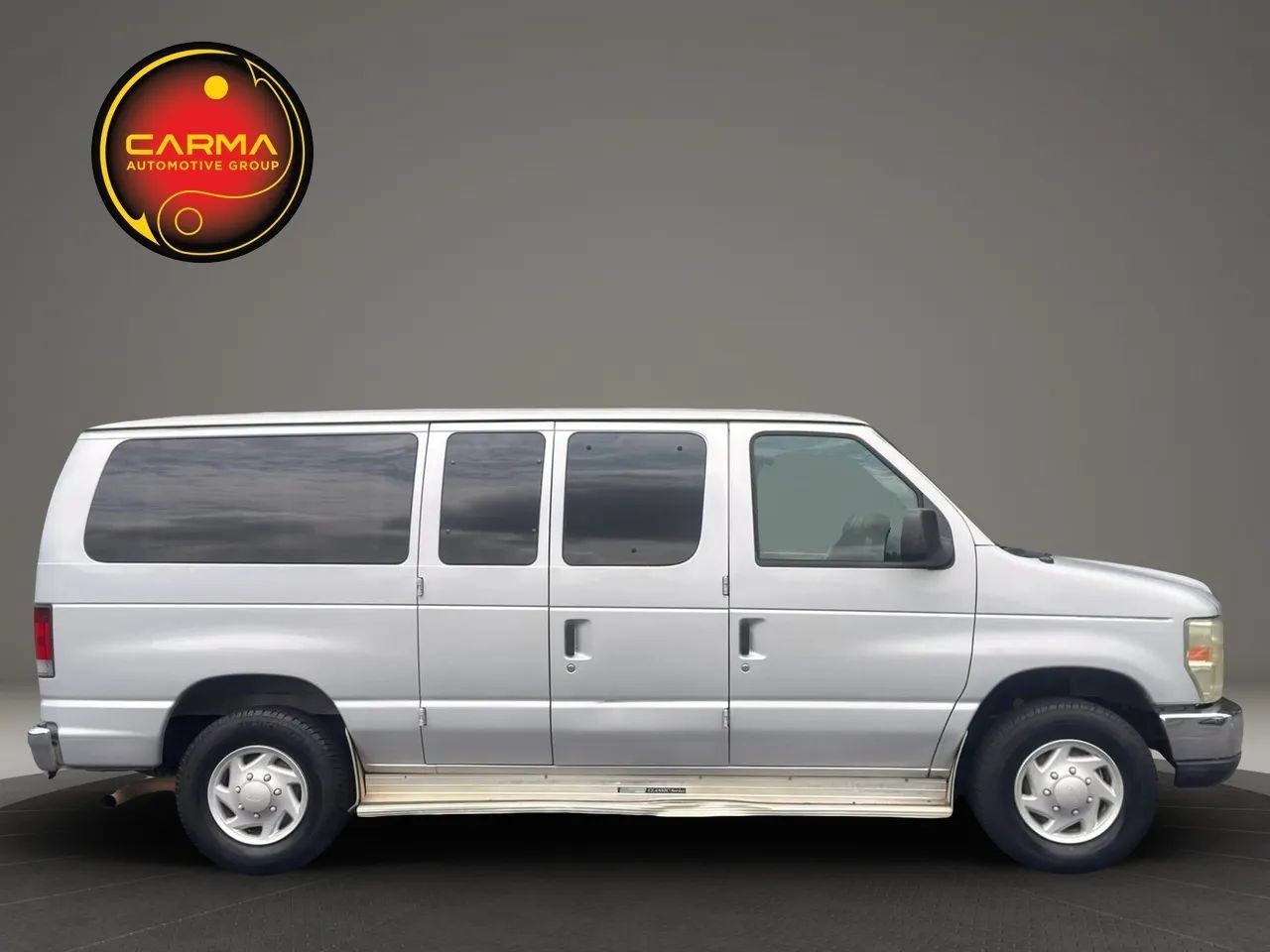 Used 2008 Ford E-350 and Econoline 350 XLT RWD image 6