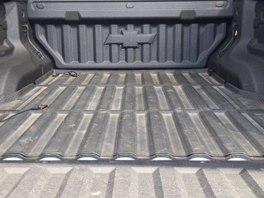 Certified 2025 Chevrolet Colorado ZR2 AWD/4WD image 31