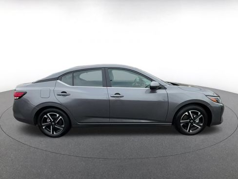 Used 2025 Nissan Sentra SV FWD image 16