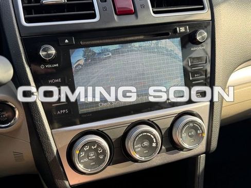 Used 2015 Subaru Crosstrek 2.0i Limited image 22