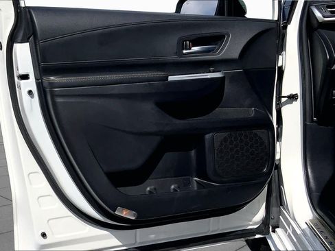 Used 2026 Toyota Sienna XLE Woodland Edition AWD/4WD image 21