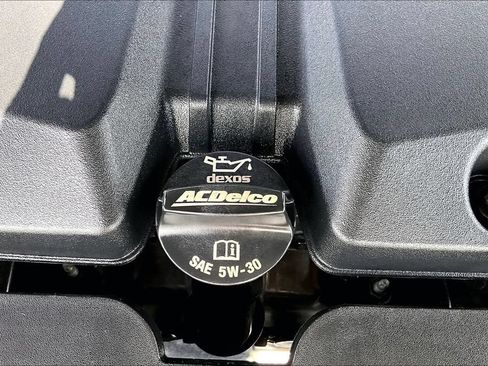 Used 2025 Chevrolet Colorado Trail Boss w/ Midnight Edition AWD/4WD image 32