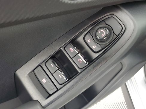 Used 2025 Subaru Crosstrek 2.5i Sport w/ Crosstrek Mirror Package image 29