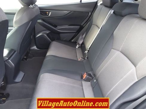 Used 2019 Subaru Crosstrek 2.0i image 23