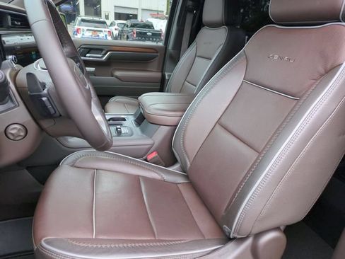 Used 2024 GMC Sierra 1500 Denali AWD/4WD image 15