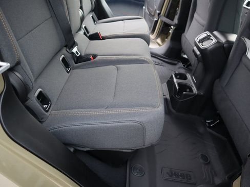 New 2026 Jeep Gladiator Sport image 13