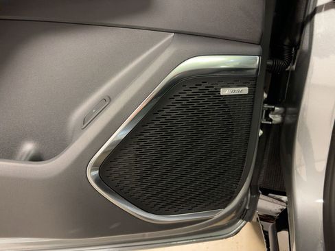 New 2026 Chevrolet Traverse RS image 21