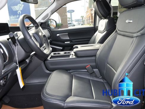 New 2026 Ford Expedition Platinum w/ Driver's Package image 10