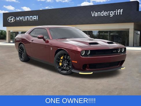 Used 2023 Dodge Challenger SRT Hellcat image 1